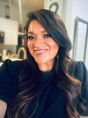 Meet your Posher, Gina